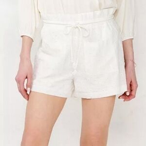 LC Lauren Conrad White Eyelet Women Shorts NWT